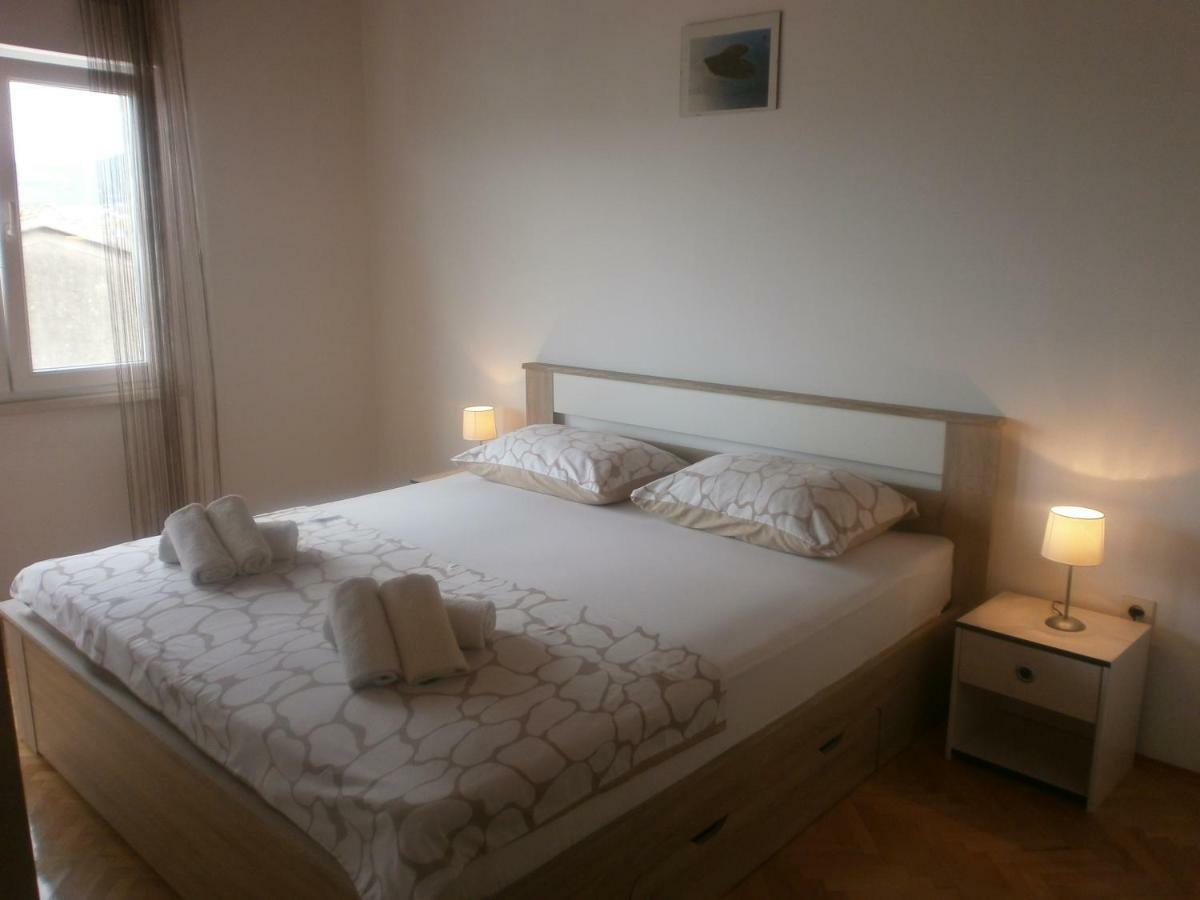 Apartmani Ljubica Kastela Exterior photo