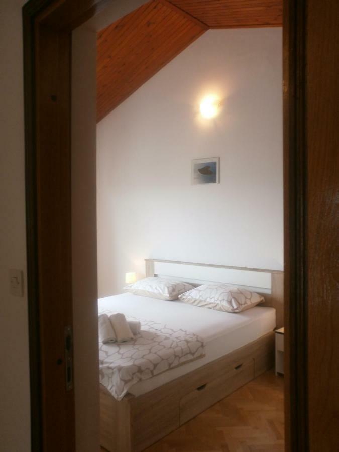 Apartmani Ljubica Kastela Exterior photo