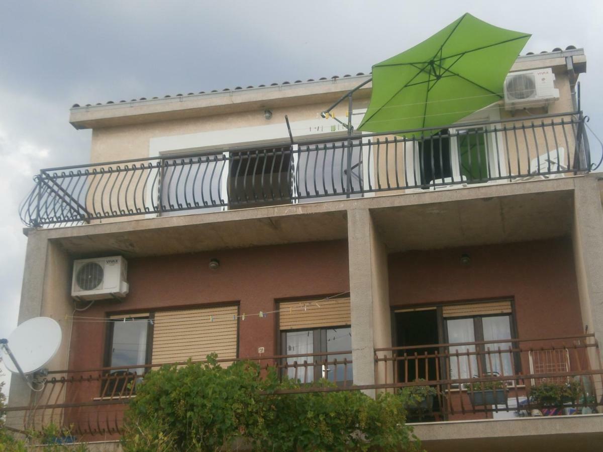 Apartmani Ljubica Kastela Exterior photo